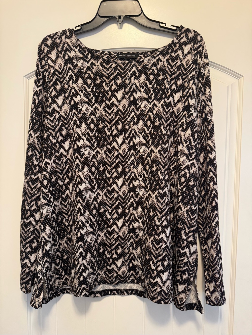 Mario Serrani Black and White Abstract Knit Top